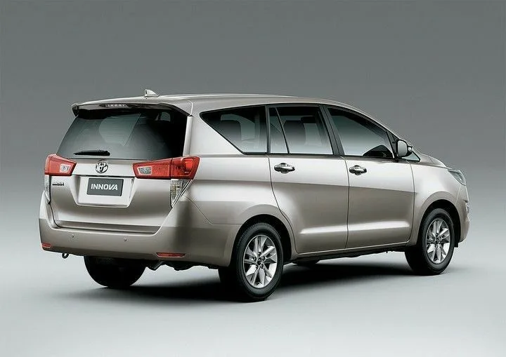 Desain Eksterior Elegan Innova Reborn
