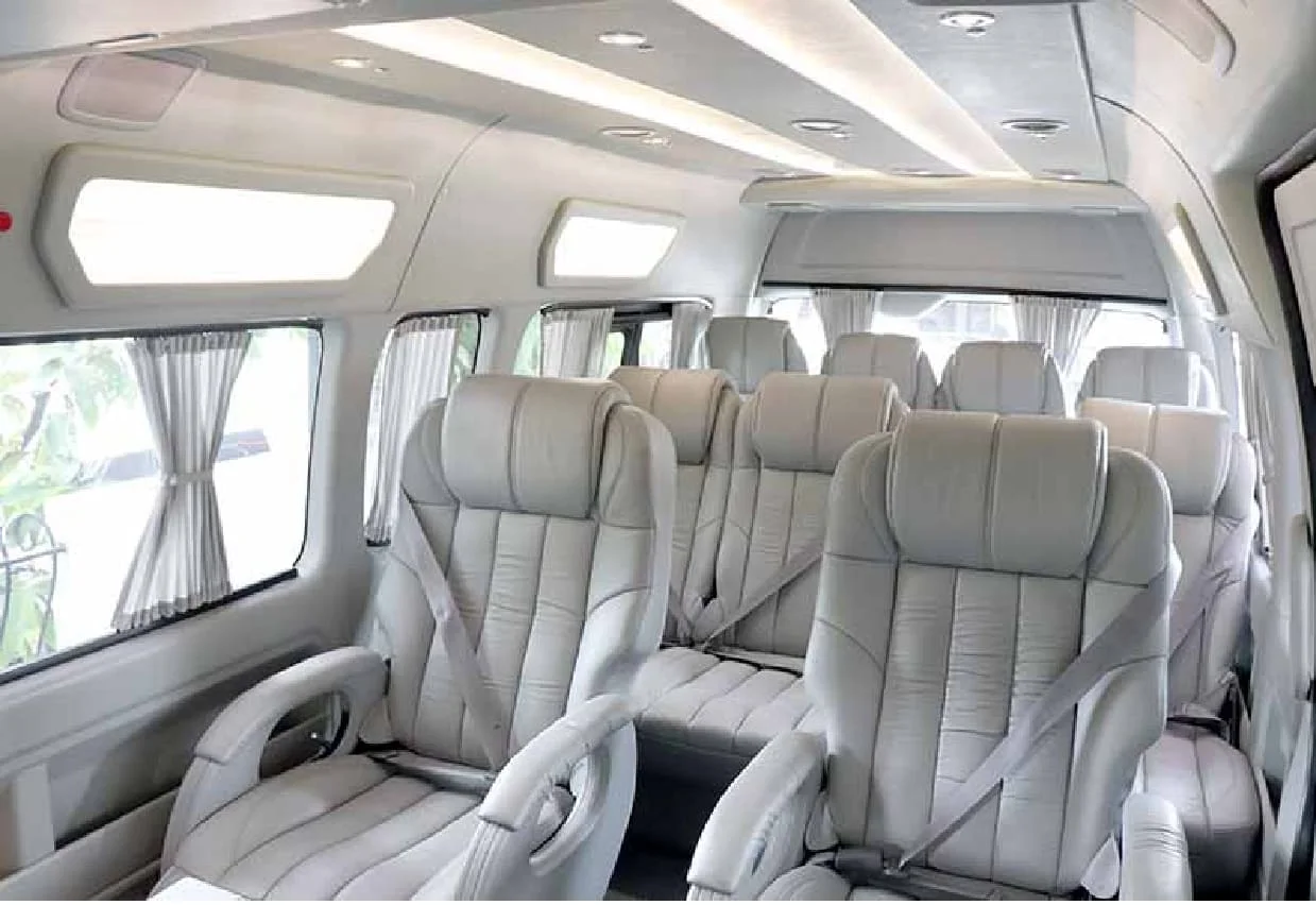 Toyota Hiace Luxury