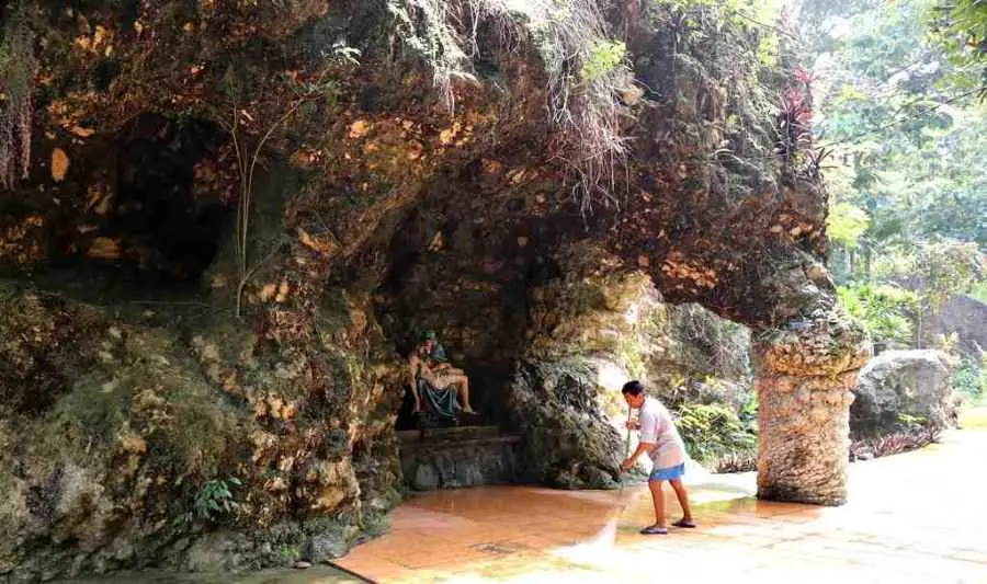 Gua Maria Sendang Harjo