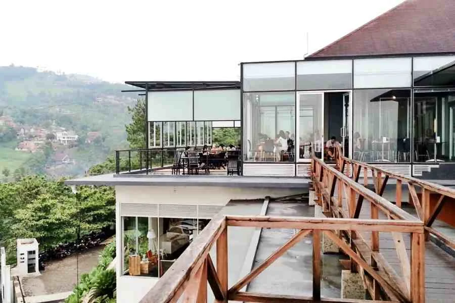cafe sekitar dago