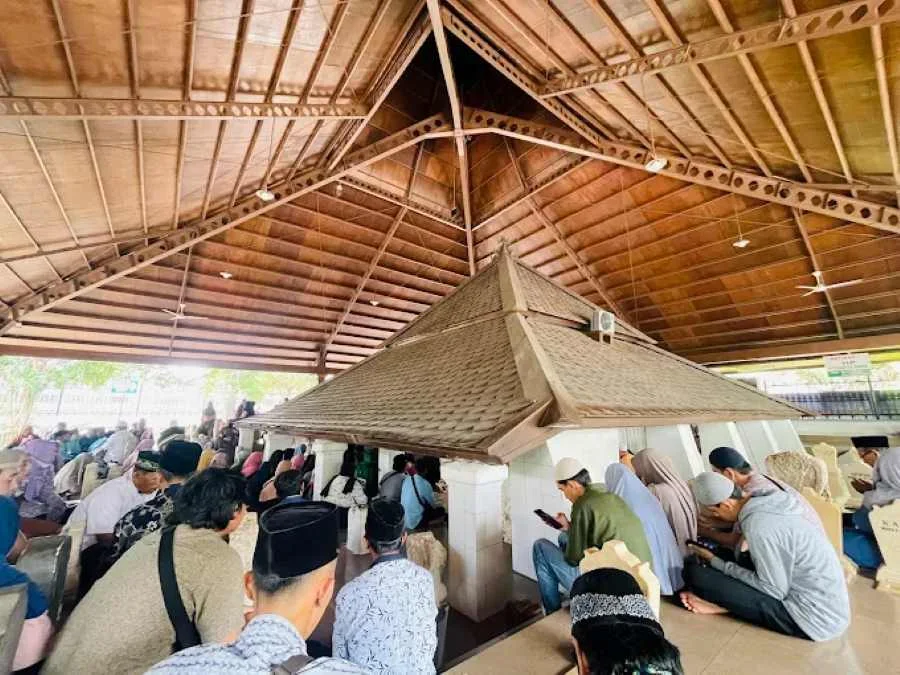 Makam Sunan Bonang – Tuban