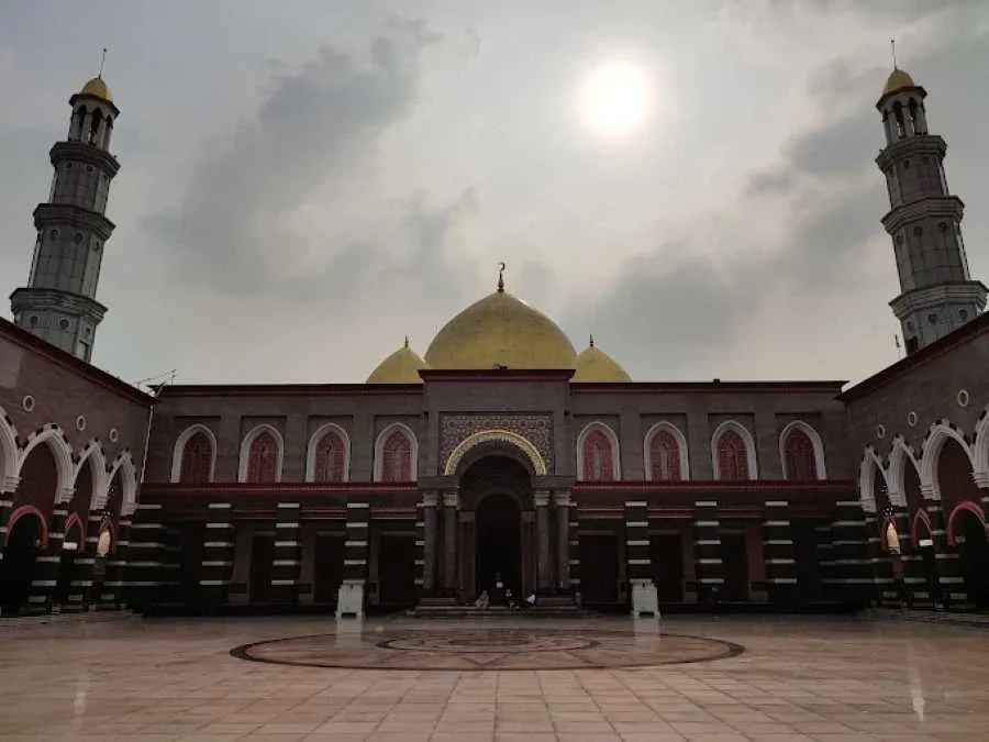 Masjid Dian Al-Mahri