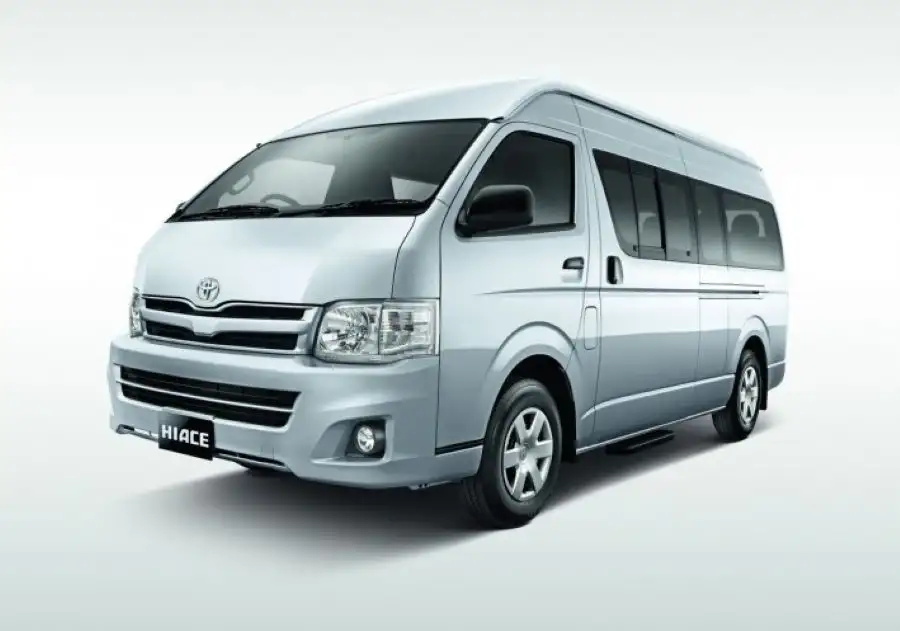 Perbandingan Tinggi Hiace Premio vs Hiace Commuter