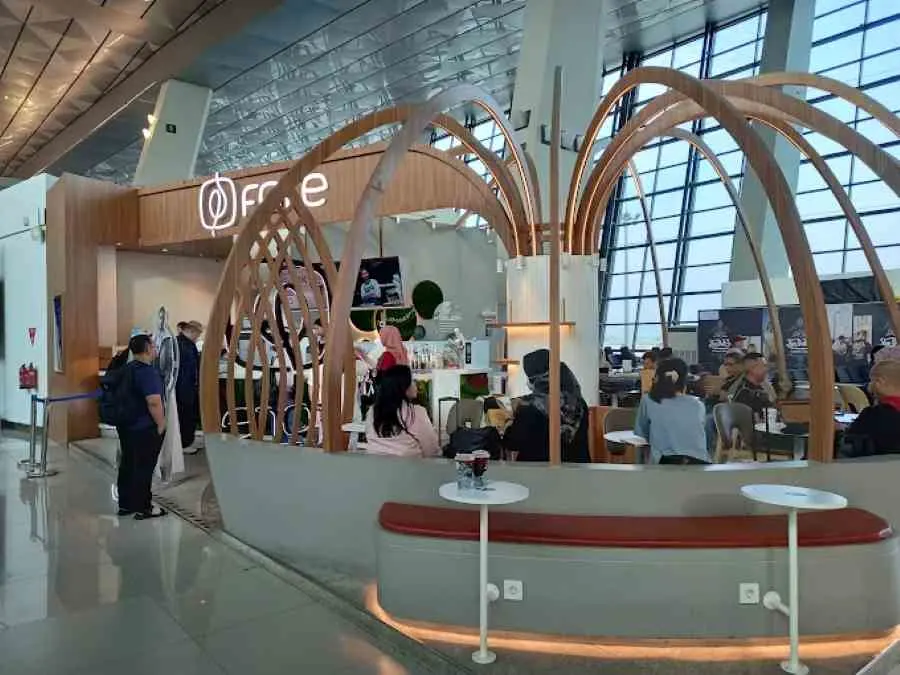 Fore Coffee (Terminal 3, dekat Gate 14)