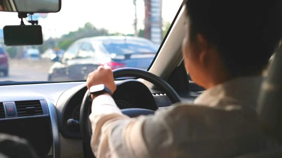 Jakarta ke Semarang Berapa Jam Naik Mobil