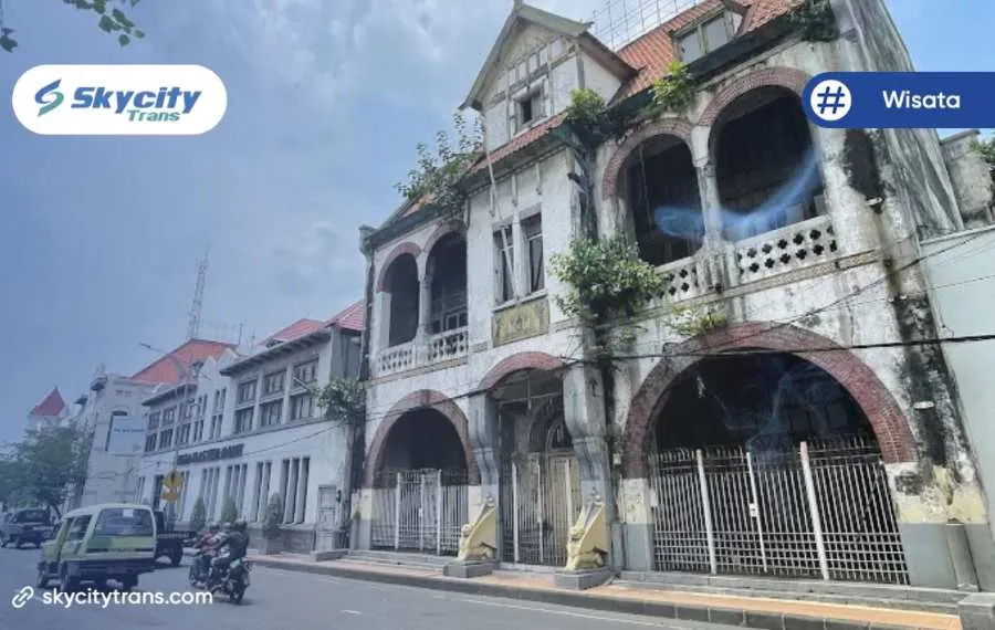 Wisata Surabaya dekat Stasiun - Skycity Trans