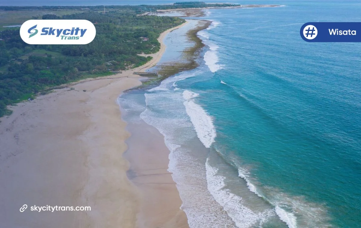 Pantai di Ujung Genteng