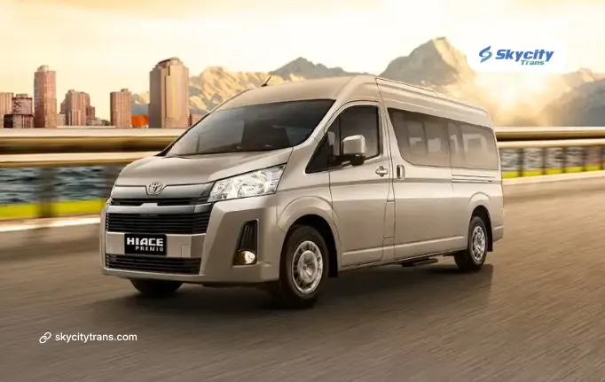 Sewa Hiace vs Mobil Pribadi