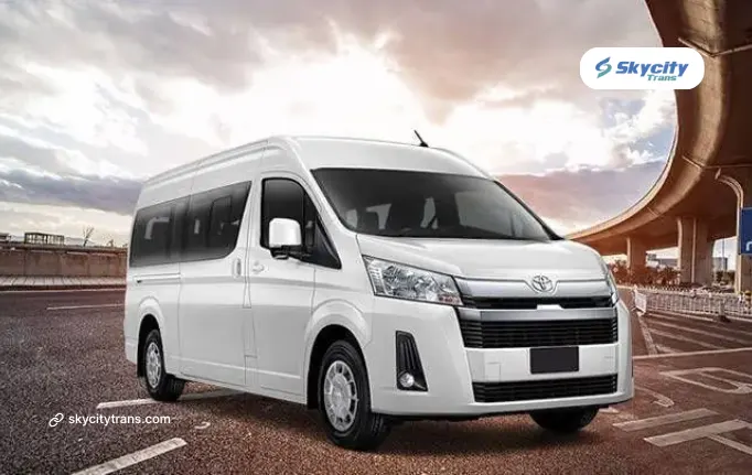 Panduan Sewa Hiace di Jakarta: Harga, Tipe, dan Tips Memilih