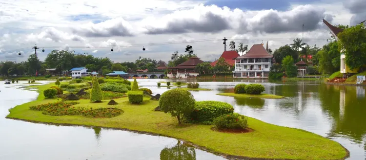 Taman Mini Indonesia Indah (TMII)