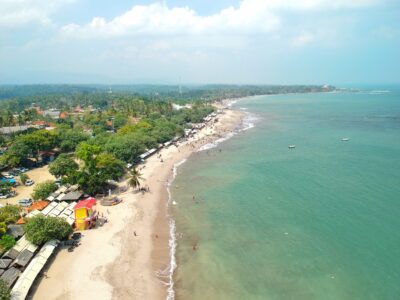 sewa hiace jakarta anyer