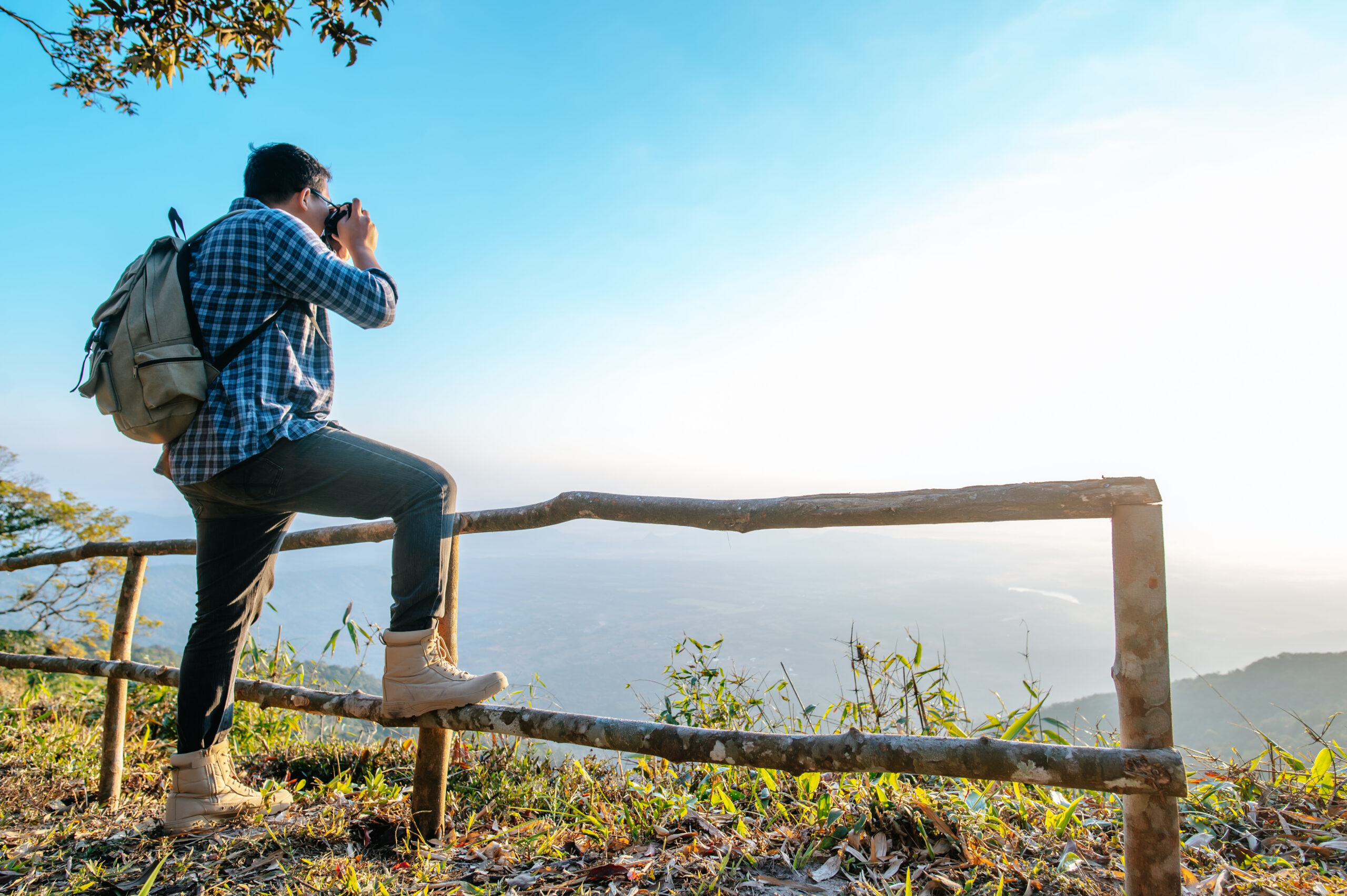 Gambaran mengambil foto di wisata Jogja Obelix Hills