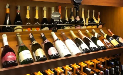 Wine tasting di Peakwine
