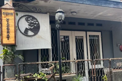 Gubug Ningrat Kayutangan Malang