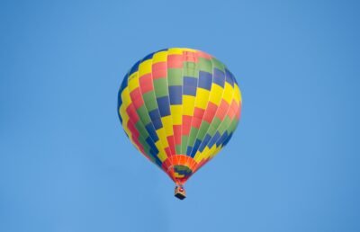 Gambaran balon udara di wisata Jogjakarta HeHa Sky View