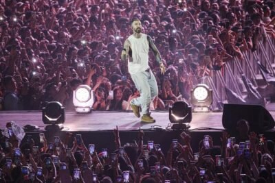 Artis luar negeri yang pernah konser di Indonesia Maroon 5