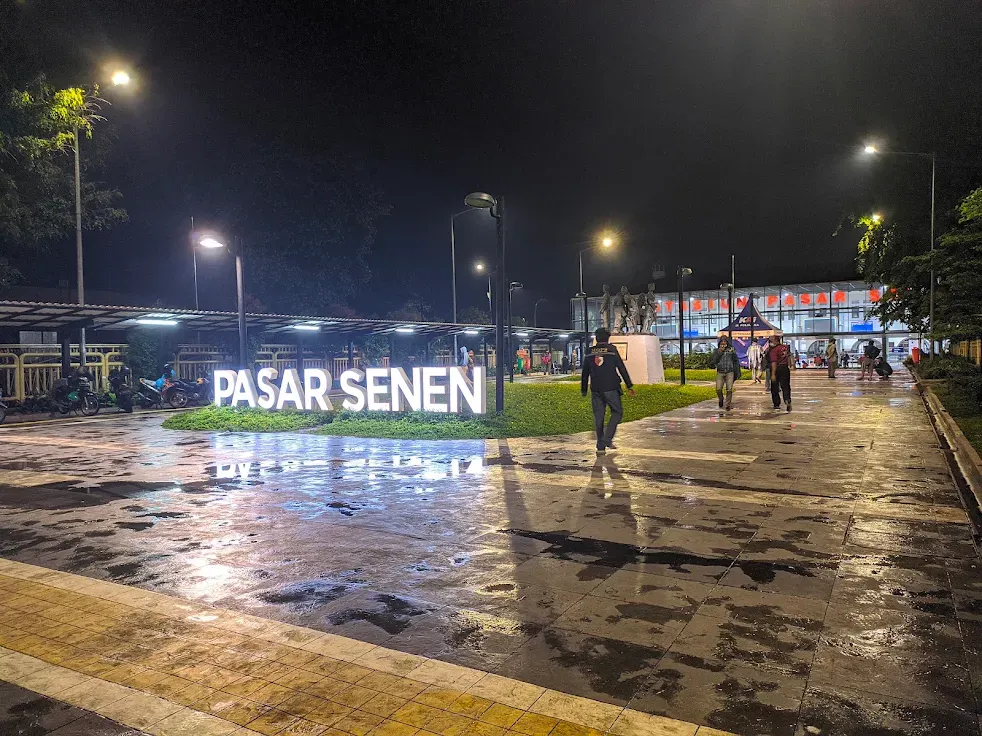 Stasiun Pasar Senen