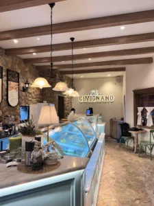 Restoran di Jalan Riau Bandung: San Gimignano