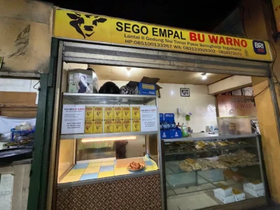 Wisata kuliner Sego Empal Bu Warno