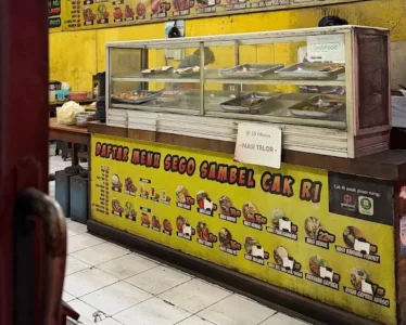 Sambal Surabaya: Sego Sambel Cak Ri