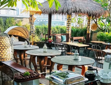 Cafe rooftop: Sky Garden Cafe