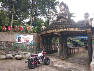 Taman Wisata Selo Agung di Gunung Kawi