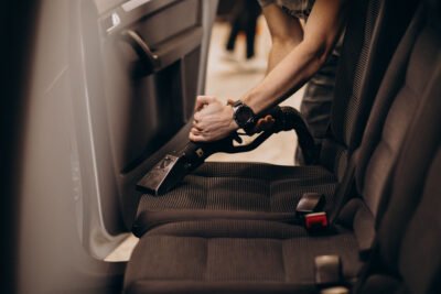 Cara menjaga kebersihan kabin mobil