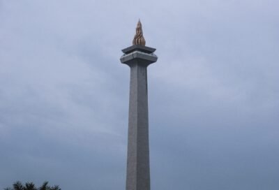 Bandara Soetta ke Monas