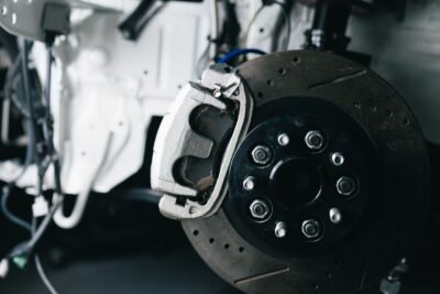Cek kelayakan mobil: Rem