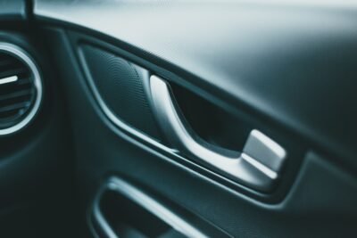 Tips aman tidur di mobil
