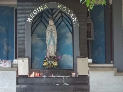 Gua Maria Cirebon Taman Doa Regina Rosari