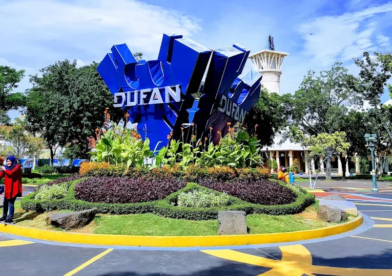 Dunia Fantasi (Dufan)